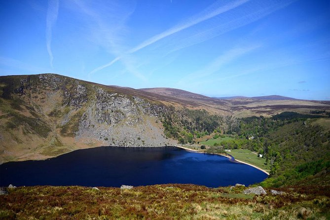 Dublin to Wicklow, Glendalough Small Group Tour With Guided Walk - Transitioning From City to Countryside