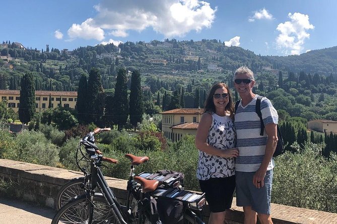 E-Bike Florence Tuscany Self-Guided Ride With Vineyard Visit - Experiencing the Vineyard and Tasting