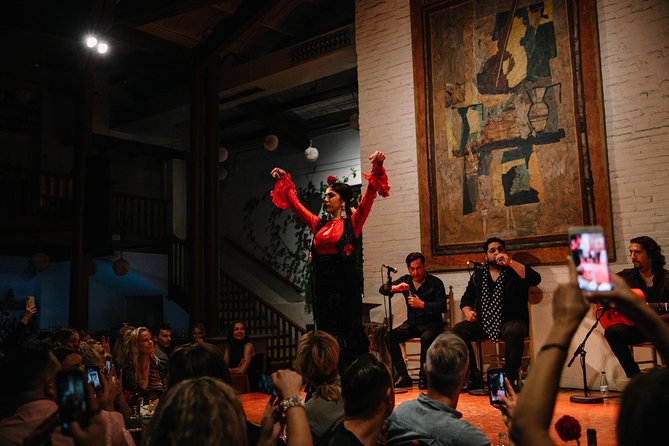 Flamenco Night at Tablao De Carmen With Tasting Menu or Dinner - What to Expect at Tablao De Carmen