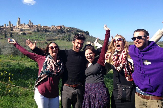 Tuscany Wine Tour & San Gimignano From Florence - Social Aspects of the Tour