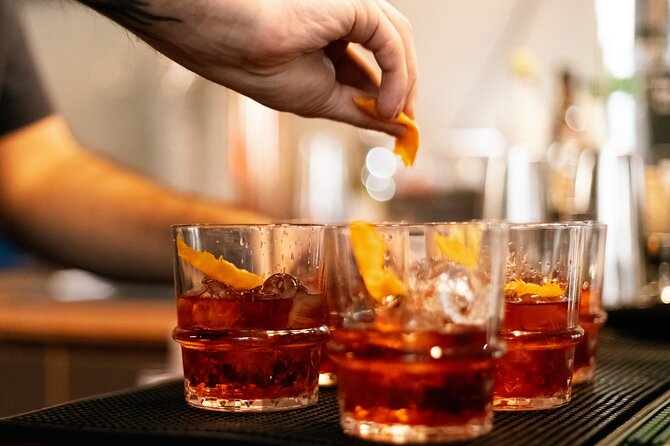 Rome Nightlife Experience: Guided Bar Crawl With Local Expert - Traveler Testimonials and Feedback
