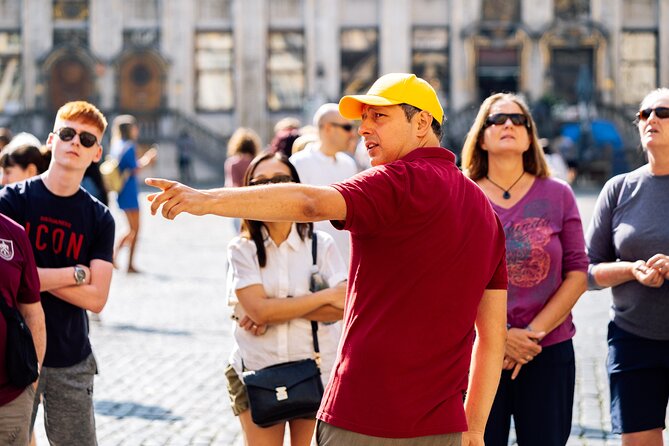 Brussels: Historical Walking Tour With Chocolate & Waffle Tasting - Key Points