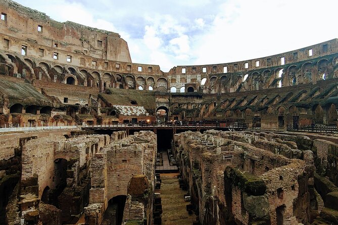 Rome: Colosseum Guided Tour With Roman Forum and Palatine Hill - Key Points