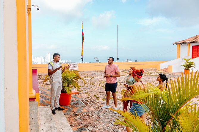 Views and Legends of Cartagena - Key Points