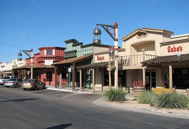 1.5 Hour Stretch Limo Golf Cart Tour, Ultimate Old Town Exploration - Key Points