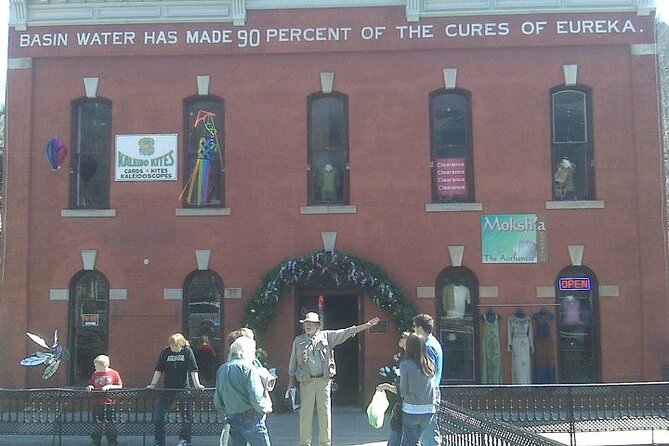 70-Minute Guided Downtown Eureka Springs Walking Tour - Whats Included
