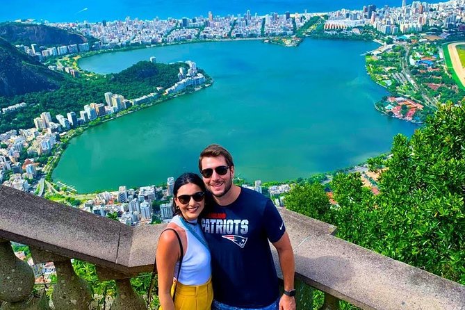 A Day in Rio + Photos - Exploring Christ the Redeemer