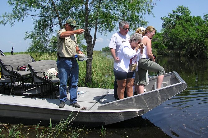 Airboat Swamp and Destrehan Plantation Tour From New Orleans - Exploring Destrehan Plantation