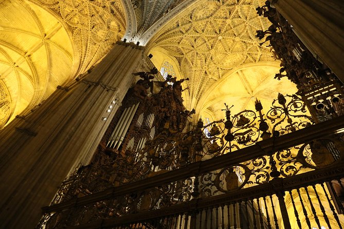 Alcazar and Cathedral Tour - Highlights of the Royal Alcázar