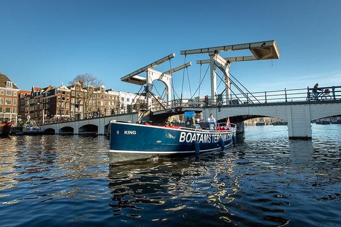 Amazing Open Boat Amsterdam Canal Cruise With Two Drinks Incl. - Cruise on an Open-Air Electric Canal Boat