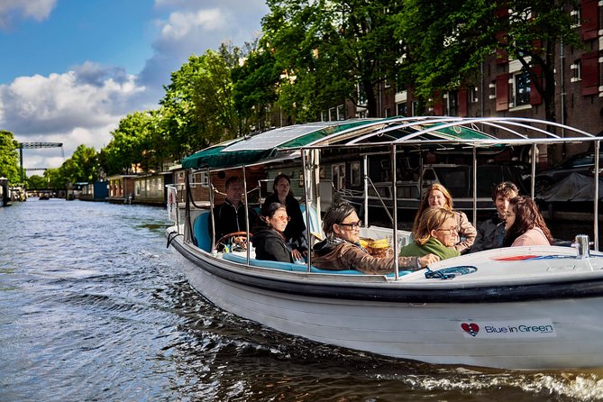 Amsterdam Uncovered: 120 Minutes by Boat - Tailoring Your Canal Cruise Adventure