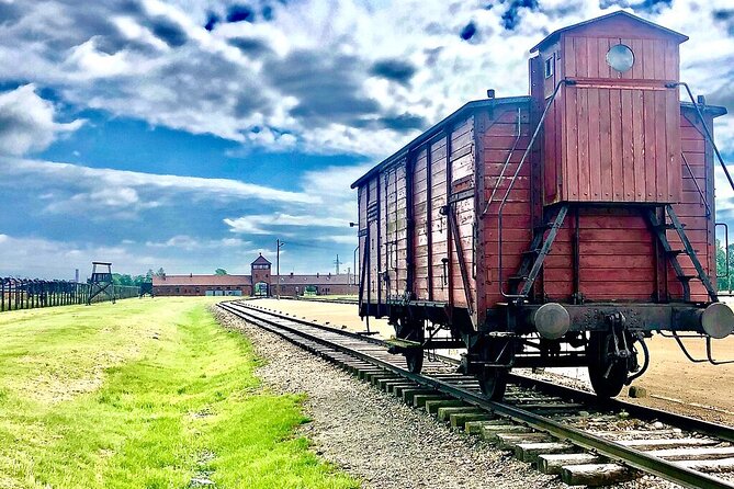 Auschwitz Birkenau Museum and Salt Mine All Inclusive DAY TRIP With Local Guides - Inclusions and Amenities