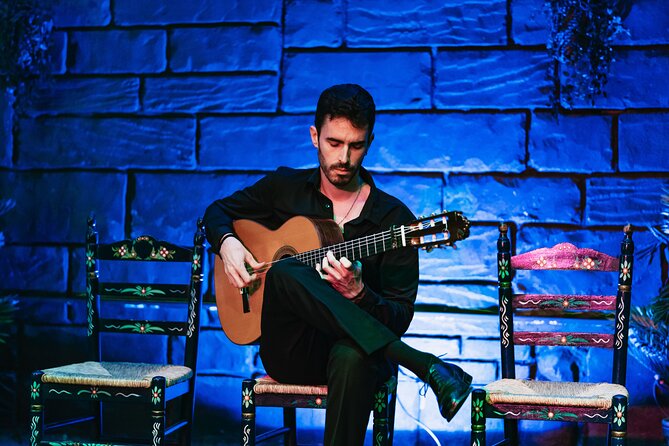 Baraka Triana. Flamenco Show With Drink - Venue and Accessibility