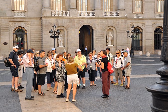 Barcelona Gothic Quarter Walking Tour - Architectural Highlights