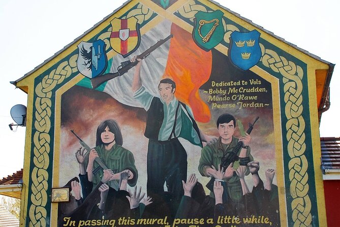 Belfast Black Taxi Tour of Murals and Peace Walls 2 Hours - Tour Details