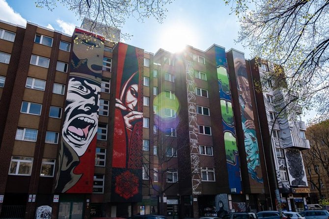 Berlin Street Art Walking Tour - Off The Grid - Exploring Off-the-Grid Neighborhoods