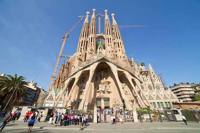 Best of Barcelona Guided Tour With Port or Hotel Pick up - Itinerary Highlights