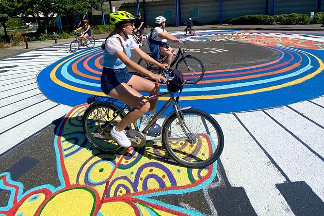 Bike Around Portland Oregon: Art, Culture, Bridges, Poetry - Discovering Neighborhoods and Local Culture