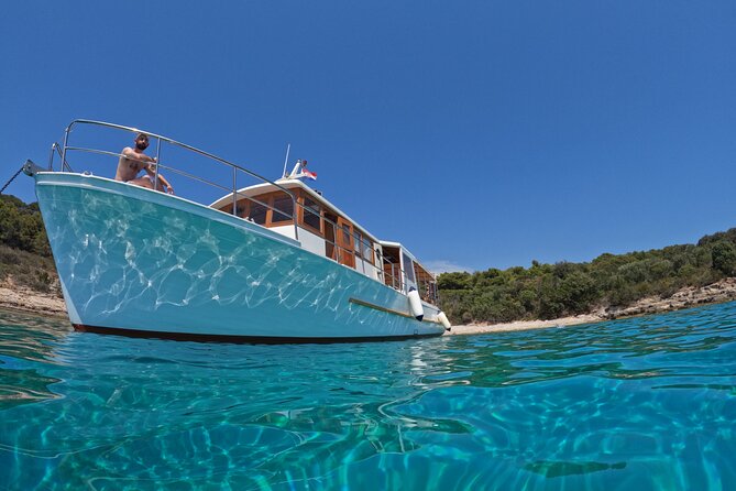 Boat Tour at Delfina Hvar - Unique Swimming and Adventure Spots