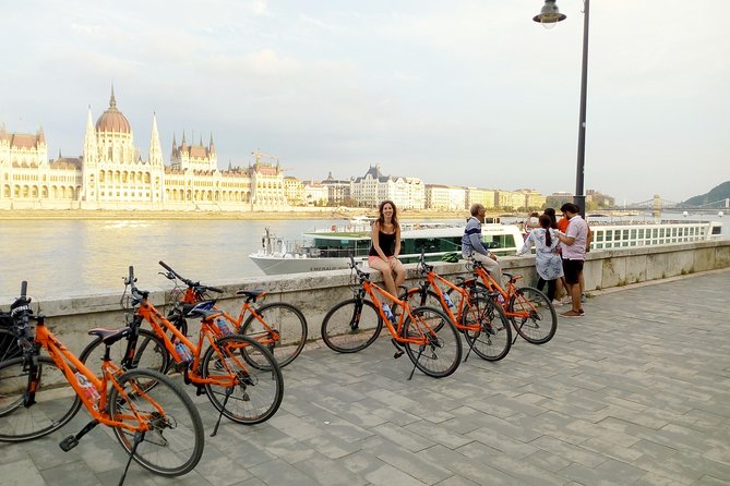 Budapest Historic Downtown Bicycle Tour in Small Groups - Tour Inclusions