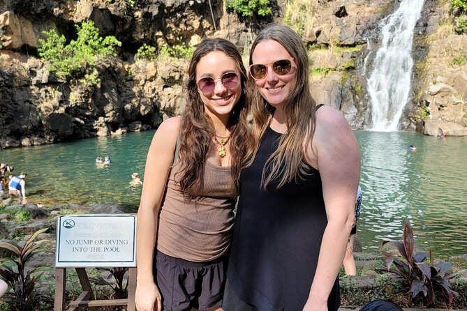Byodo In Temple & Waimea Botanical Garden and Waterfall Day Tour - Inclusions and Logistics