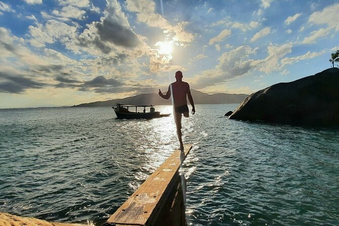Cação Beach Sunset With Photos Included by Zimbros Ecotour - Meeting and Pickup Information