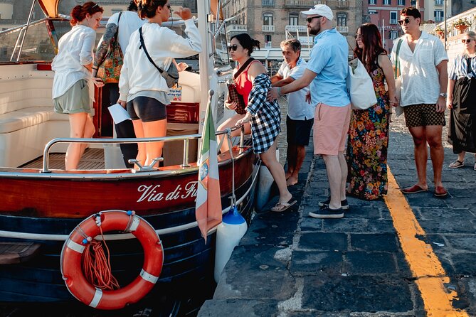 Capri Small Group Boat Day Tour From Sorrento - Itinerary and Experience