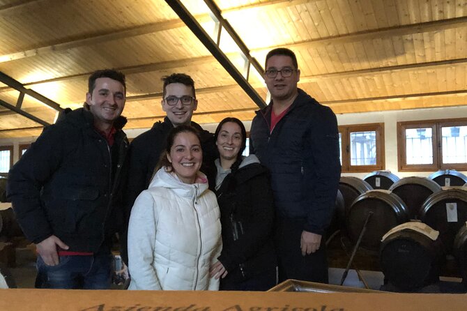 Cavedoni Balsamic Vinegar Tour: The Oldest in Modena - Exploring the Cavedoni Vineyards