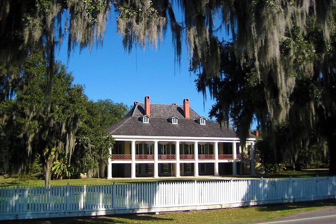 Destrehan Plantation Tour - Location and Accessibility