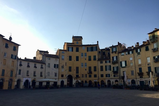 Discover Lucca's Secrets on a Guided Walking Tour - Visiting Puccinis Birthplace
