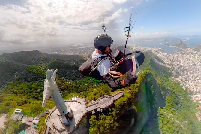 Double Paragliding Flight in Niteroi - Meeting and Pickup Information