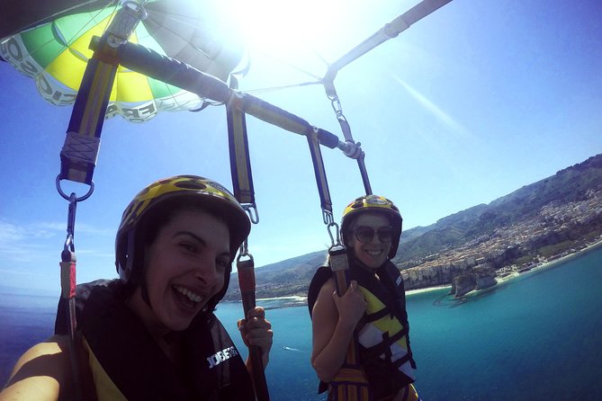 Double Parasailing Flight to Tropea in Small Group - Meeting and Pickup Details