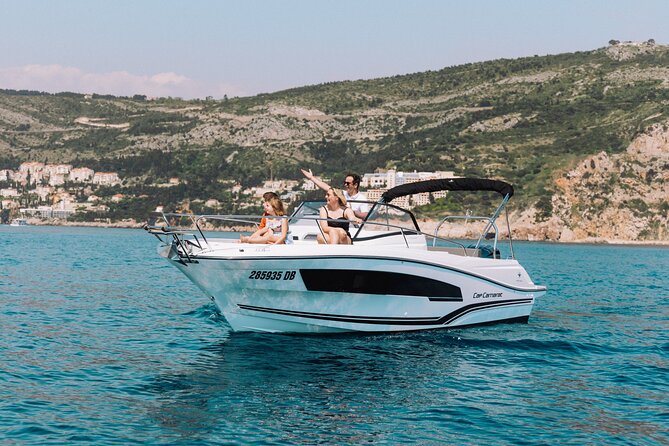 Elaphite Islands Luxury Private Boat Tour With Cap Camarat 7.5 - Inclusions and Amenities