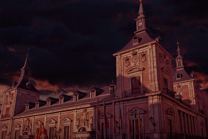 Evening Walking Tour: Spanish Inquisition & Legends of Old Madrid - Captivating Landmarks