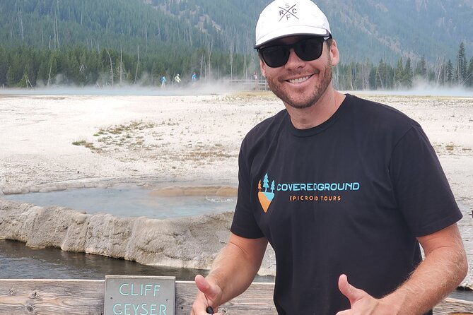 Full-Day Guided Yellowstone Day Tour - Included in the Tour