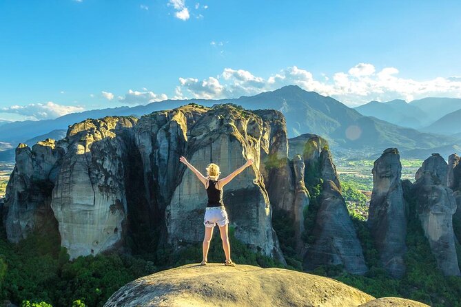 Full-Day Trip to Meteora From Thessaloniki - Tour Schedule and Meeting Point