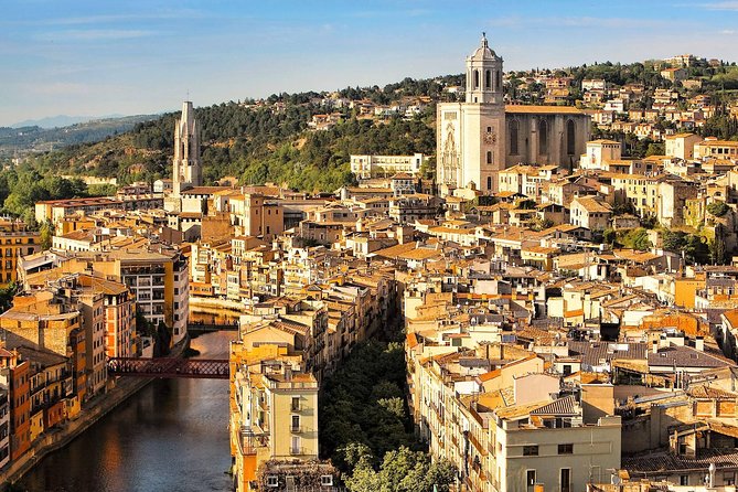 Girona & Costa Brava Private Tour and Hotel Pickup From Barcelona - Exploring the Medieval Charm of Girona