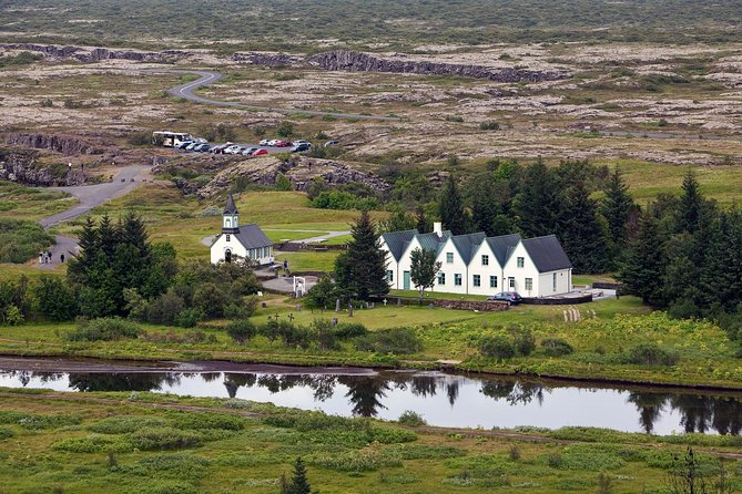 Golden Circle 7 Hours Bus Tour From Reykjavik - Tour Experience and Expectations