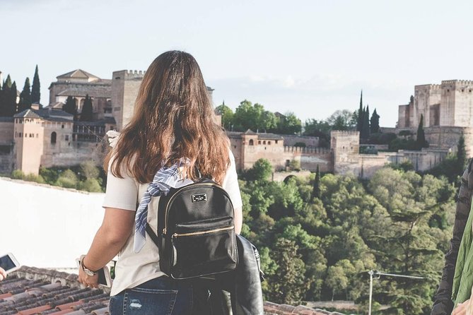 Granadas Hidden Treasures: Albayzin and Sacromonte Walking Tour - Uncovering Sacromontes Gypsy Culture