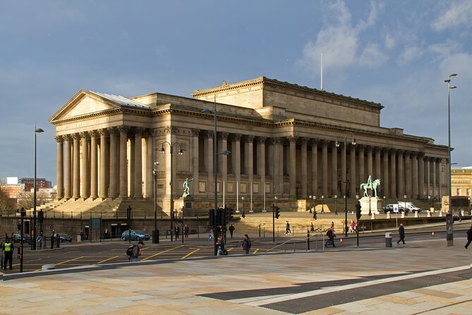 History Guided Tour of Liverpool and the Beatles - Meet the Local Guides