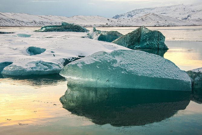 Jokulsarlon Glacier Lagoon Boat & South Coast Tour From Reykjavik - Meeting and Pickup