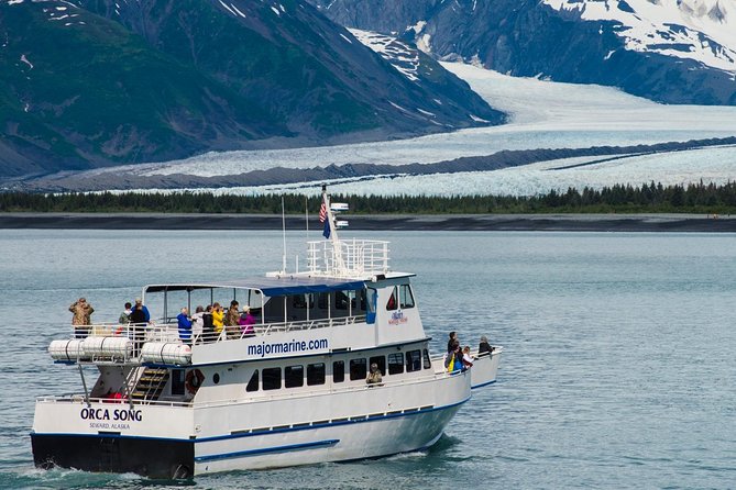 Kenai Fjords and Resurrection Bay Half-Day Wildlife Cruise - Exploring the Rugged Coastline and Glaciers