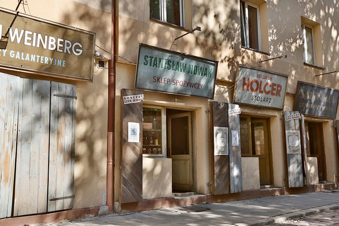 Krakow Jewish Quarter Guided Walking Tour - Guided Experience