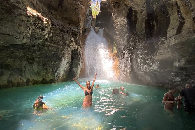 La Leona Waterfall Adventure Hike (Group Tour) - Whats Included