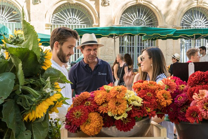 Luberon Market & Villages Day Trip From Aix-En-Provence - Meeting Details and Itinerary
