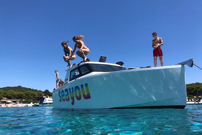 Luxury Blue Cave, Hvar and Vis Boat Tour From Split and Brac - Boat and Amenities
