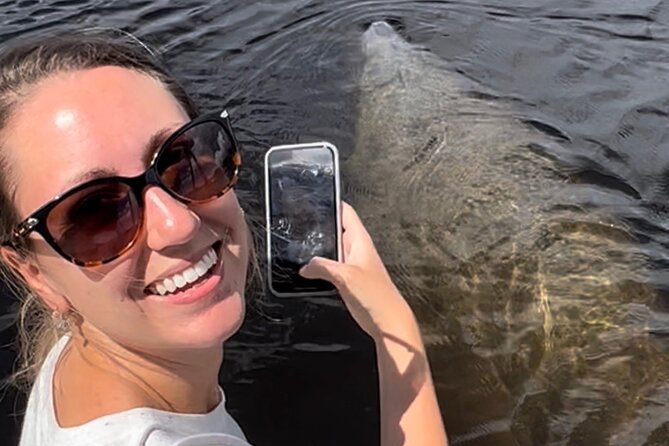 Manatee Sightseeing and Wildlife Boat Tour - The Coast Guard-Certified Captain