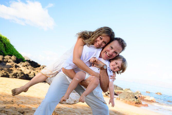 Maui Family and Couple Beach Photo Session - Photographers Expertise and Professionalism
