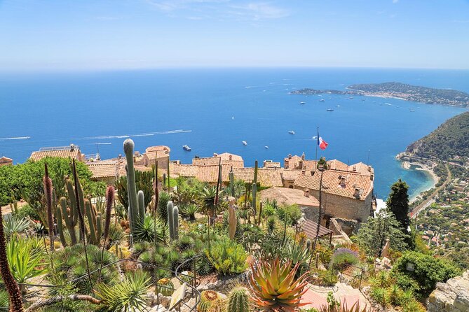 Monaco, Monte-Carlo and Eze Village Small Group Half-Day Tour - Guided Commentary and Exploration