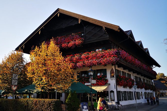 Neuschwanstein Castle, Linderhof, Ettal, Oberammergau Private Tour From Munich - Key Locations to Explore